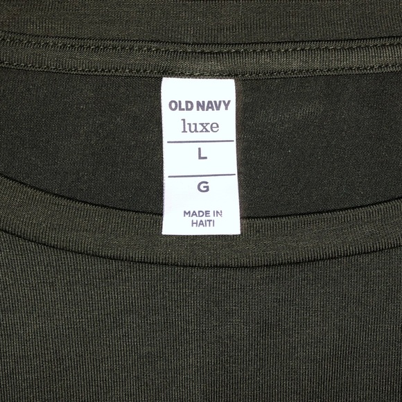 NWT TOP - Picture 2 of 4